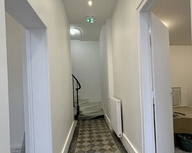 2 Impasse Delaunay, Paris for lease Building Photo- Image 2 of 11