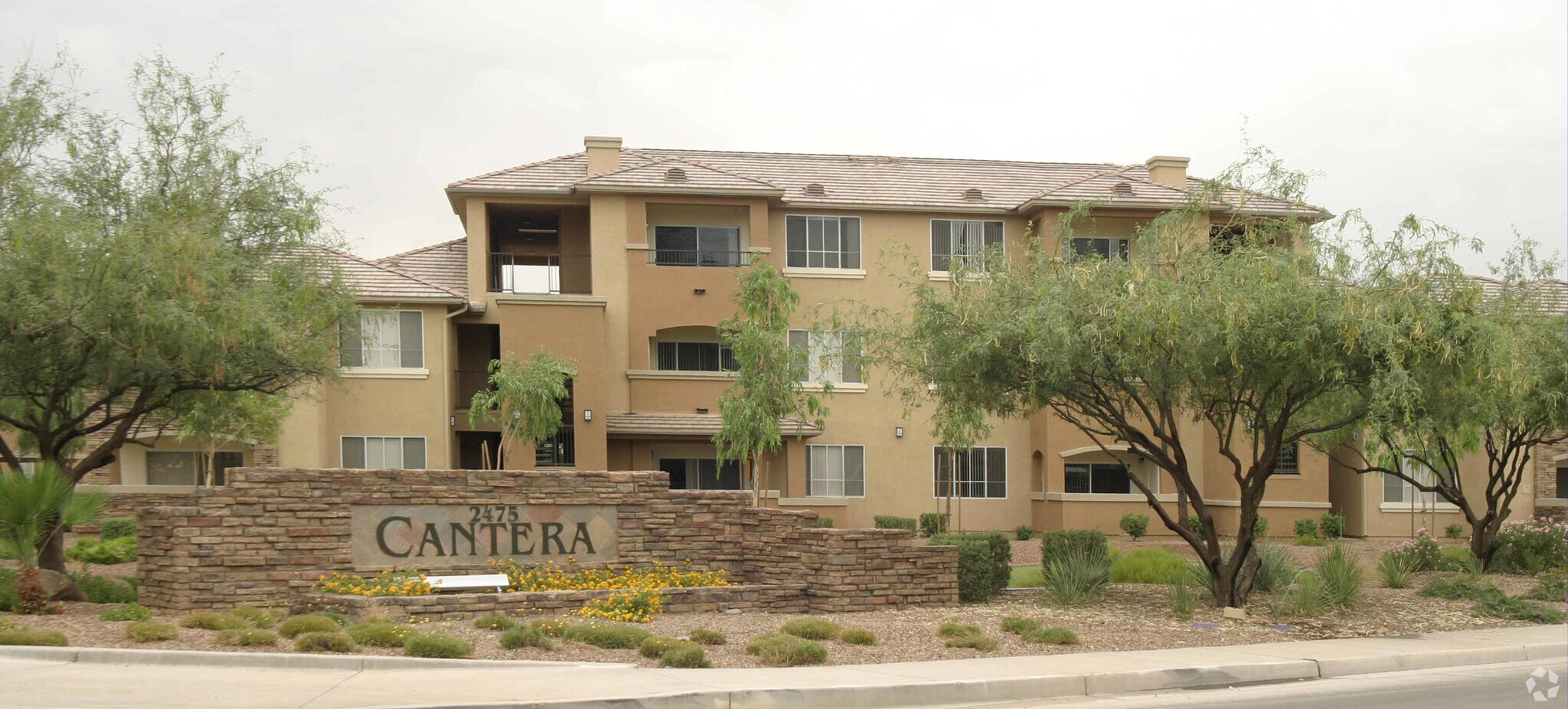 2475 W Pecos Rd, Chandler, AZ for sale Primary Photo- Image 1 of 1