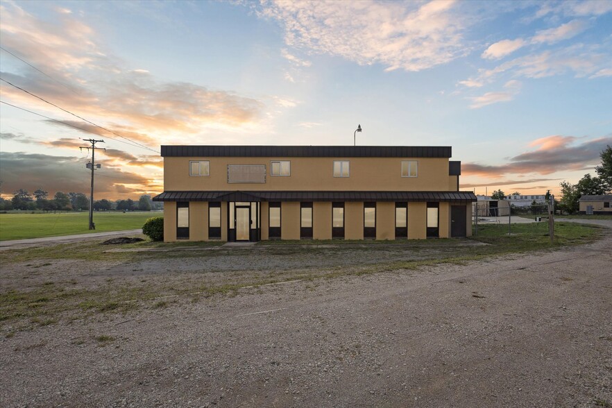 211 Lee St, Saginaw, MI for sale - Building Photo - Image 2 of 69