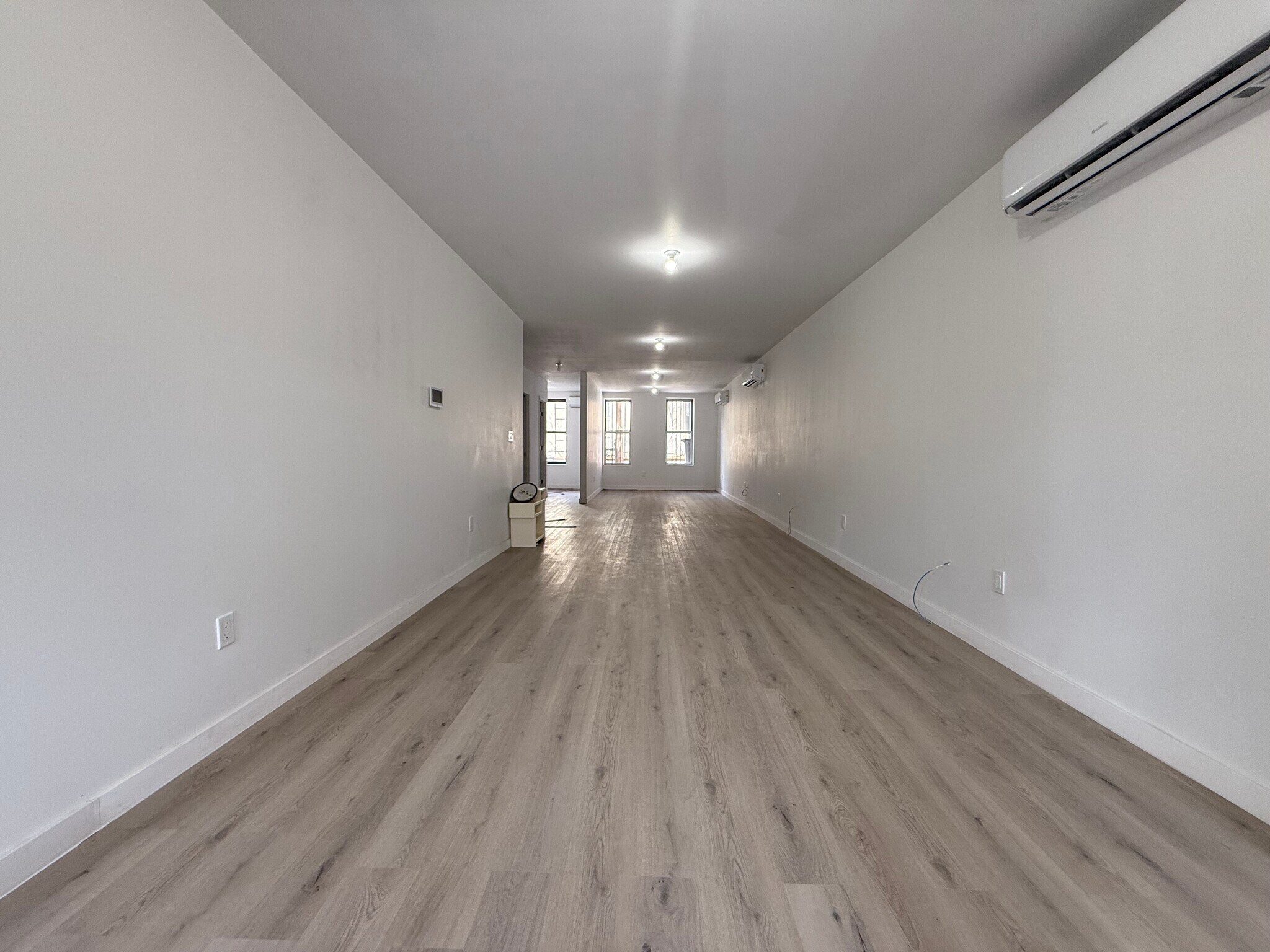 4704 New Utrecht Ave, Brooklyn, NY for lease Interior Photo- Image 1 of 11