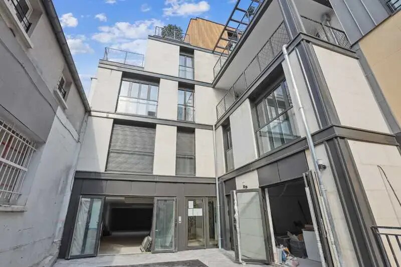 190 Boulevard De Charonne, Paris for sale - Building Photo - Image 2 of 4