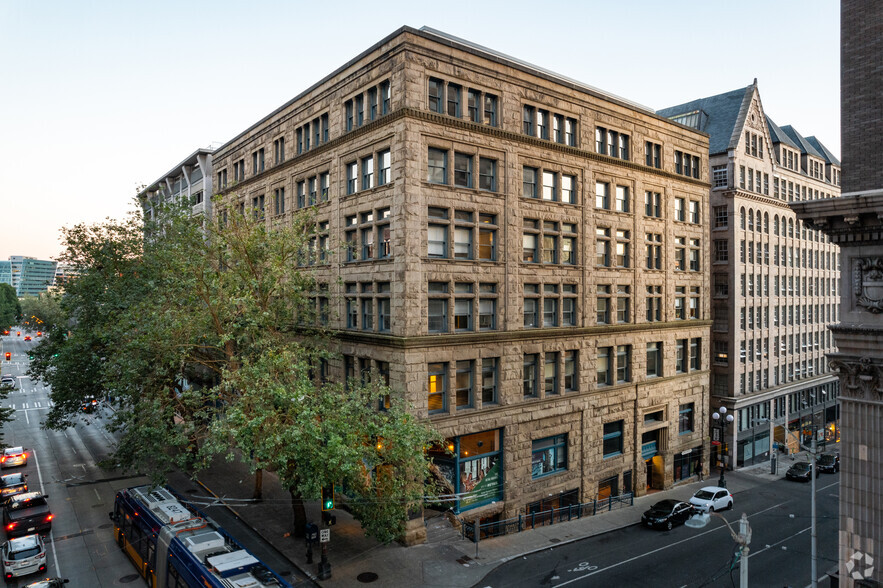 615-619 2nd Ave, Seattle, WA for lease - Primary Photo - Image 1 of 11