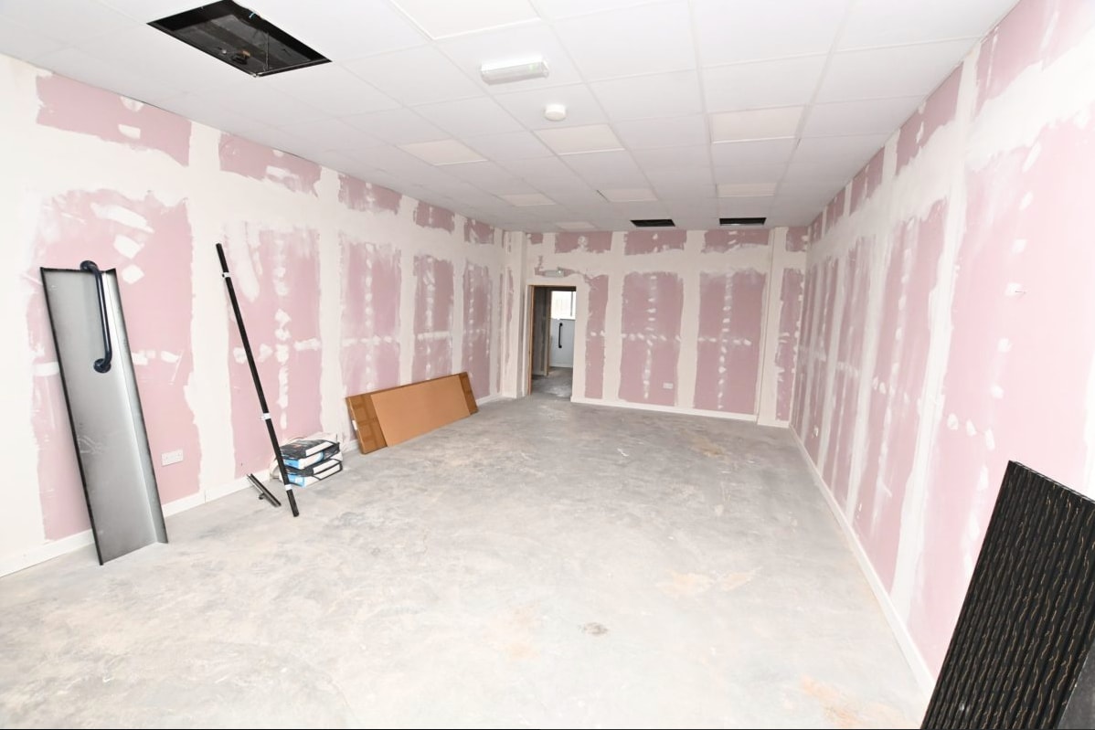 95A-C Newlands Rd, Grangemouth for lease Interior Photo- Image 1 of 3