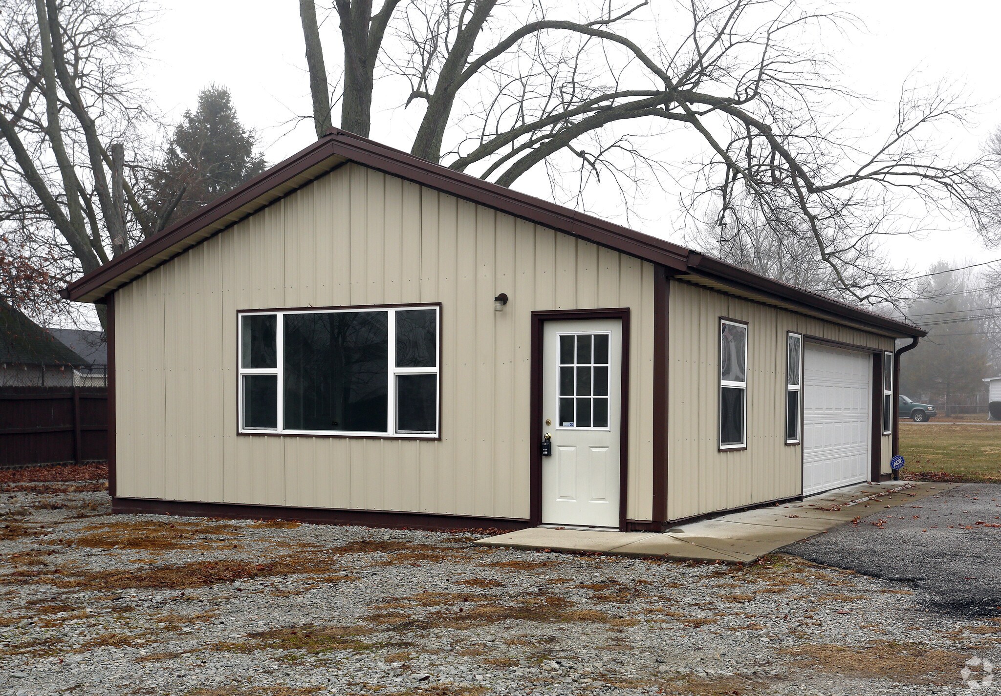 630 E Main St, Whiteland, IN for sale Primary Photo- Image 1 of 1