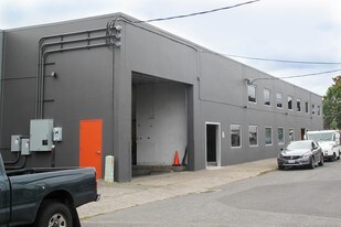 1320-1326 NE 63rd Ave, Portland OR - Warehouse