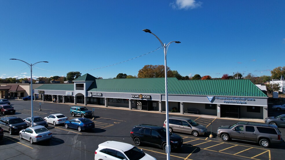 2701 N Oneida St, Appleton, WI 54911