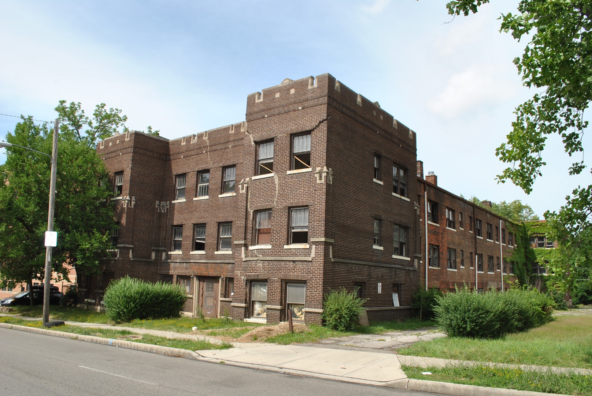 1835 Noble Rd, East Cleveland, OH for sale Primary Photo- Image 1 of 1