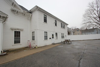 8 Court St, Uxbridge, MA for lease Building Photo- Image 2 of 11