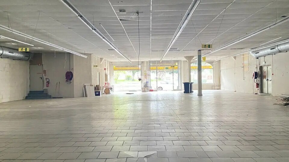 Retail in Colmar for lease - Interior Photo - Image 3 of 5