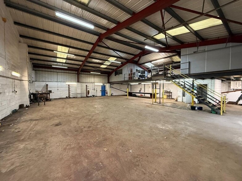 Delhi Rd, Manchester for lease - Building Photo - Image 3 of 4