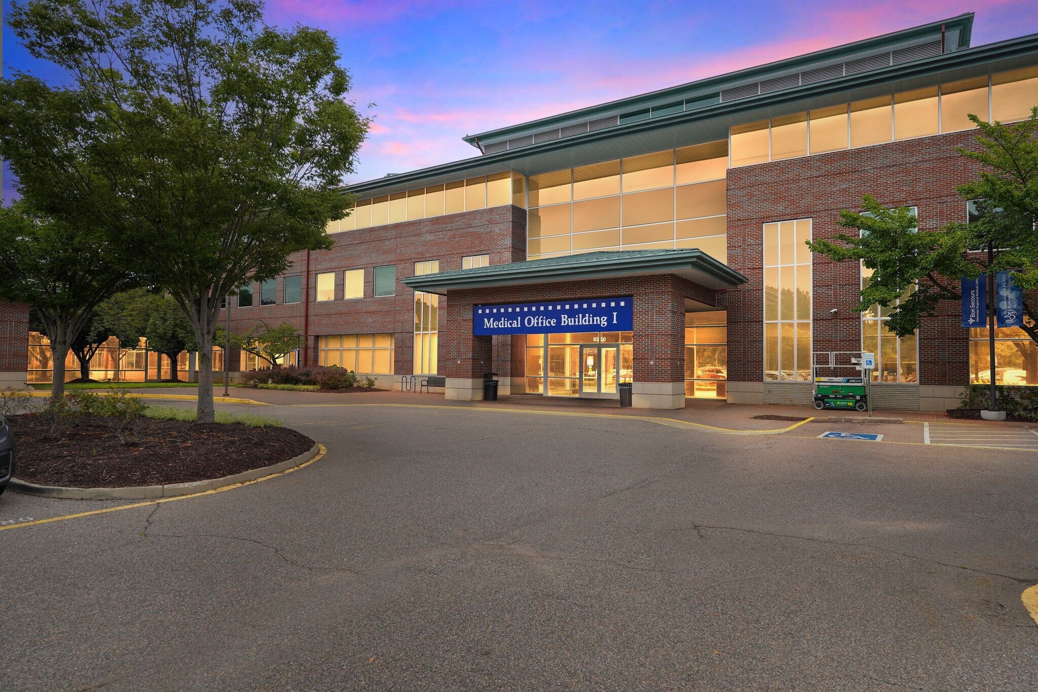 8220 Meadowbridge Rd, Mechanicsville, VA for lease Building Photo- Image 1 of 33