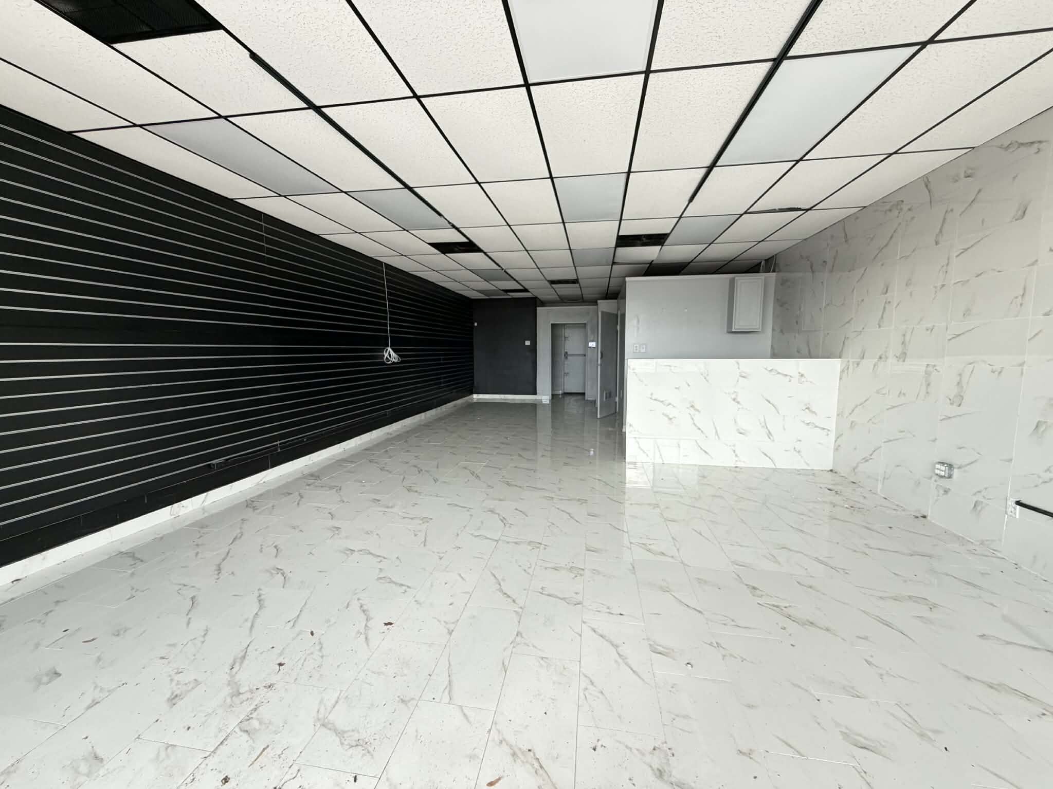 4307 Red Bluff Rd, Pasadena, TX for lease Interior Photo- Image 1 of 5