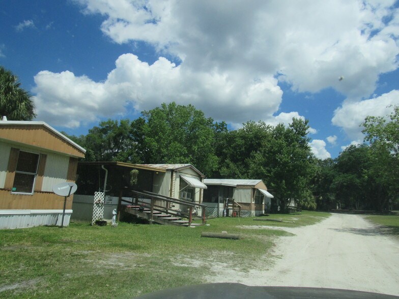 11204 Del Rio Dr, Riverview, FL for sale - Primary Photo - Image 1 of 1