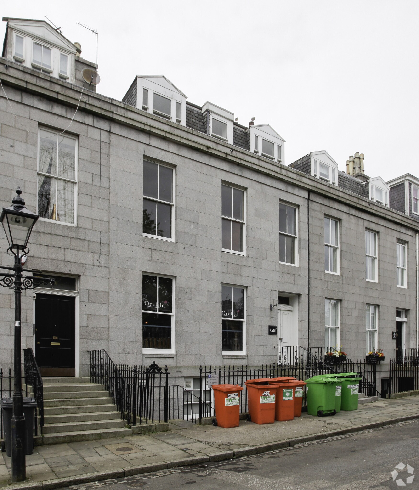 14 Bon Accord Sq, Aberdeen for sale Primary Photo- Image 1 of 5