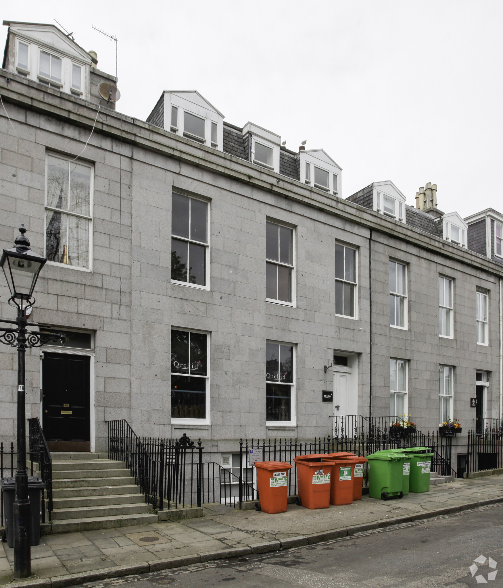 14 Bon Accord Sq, Aberdeen for sale Primary Photo- Image 1 of 5