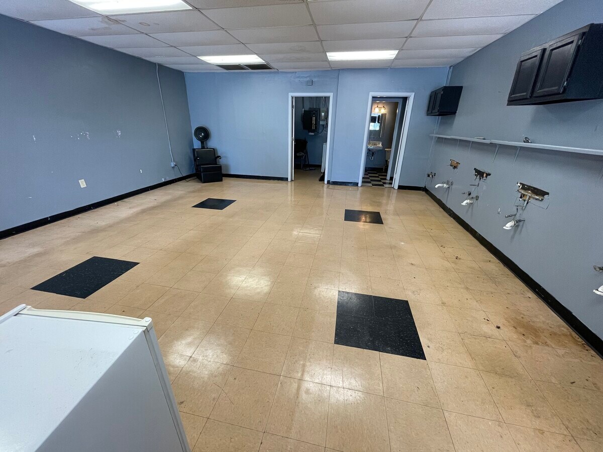 3913 Brainerd Rd, Chattanooga, TN 37411