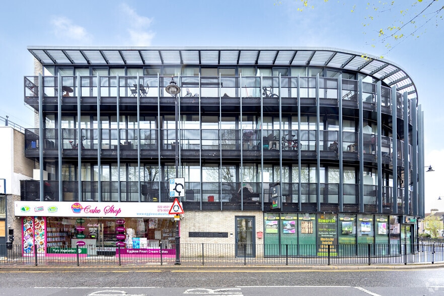 3-5 Ron Leighton Way, London for lease - Building Photo - Image 2 of 15