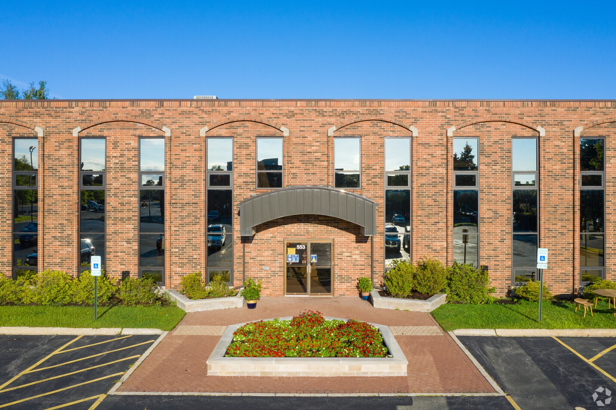 625 N North Ct, Palatine, IL 60067 Office Park of Palatine