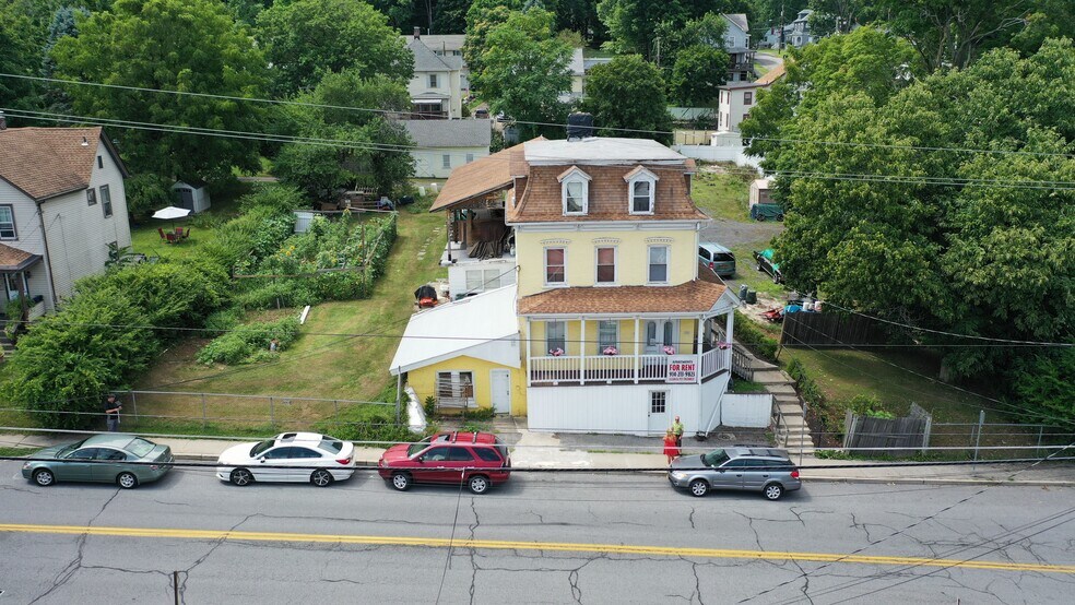 50 S Montgomery St, Walden, NY for sale - Building Photo - Image 1 of 1
