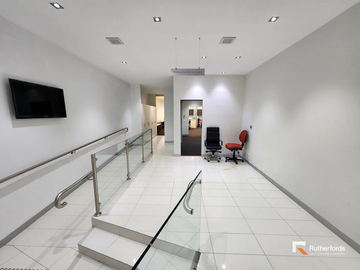 767 High St, Epping for lease Interior Photo- Image 1 of 7