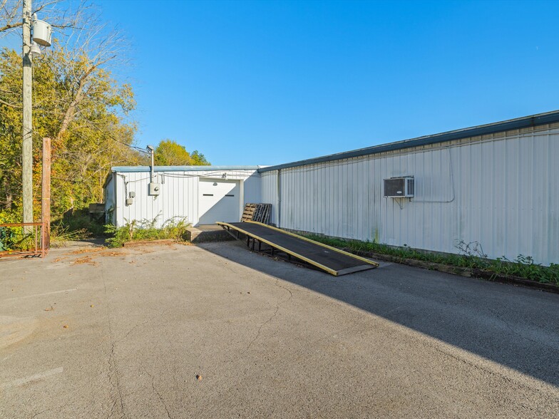 2112 S Main St, Madisonville, KY for sale - Building Photo - Image 3 of 3