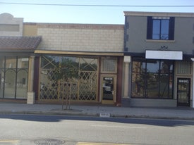 16830-16848 Saticoy St, Van Nuys CA - Storefront Property