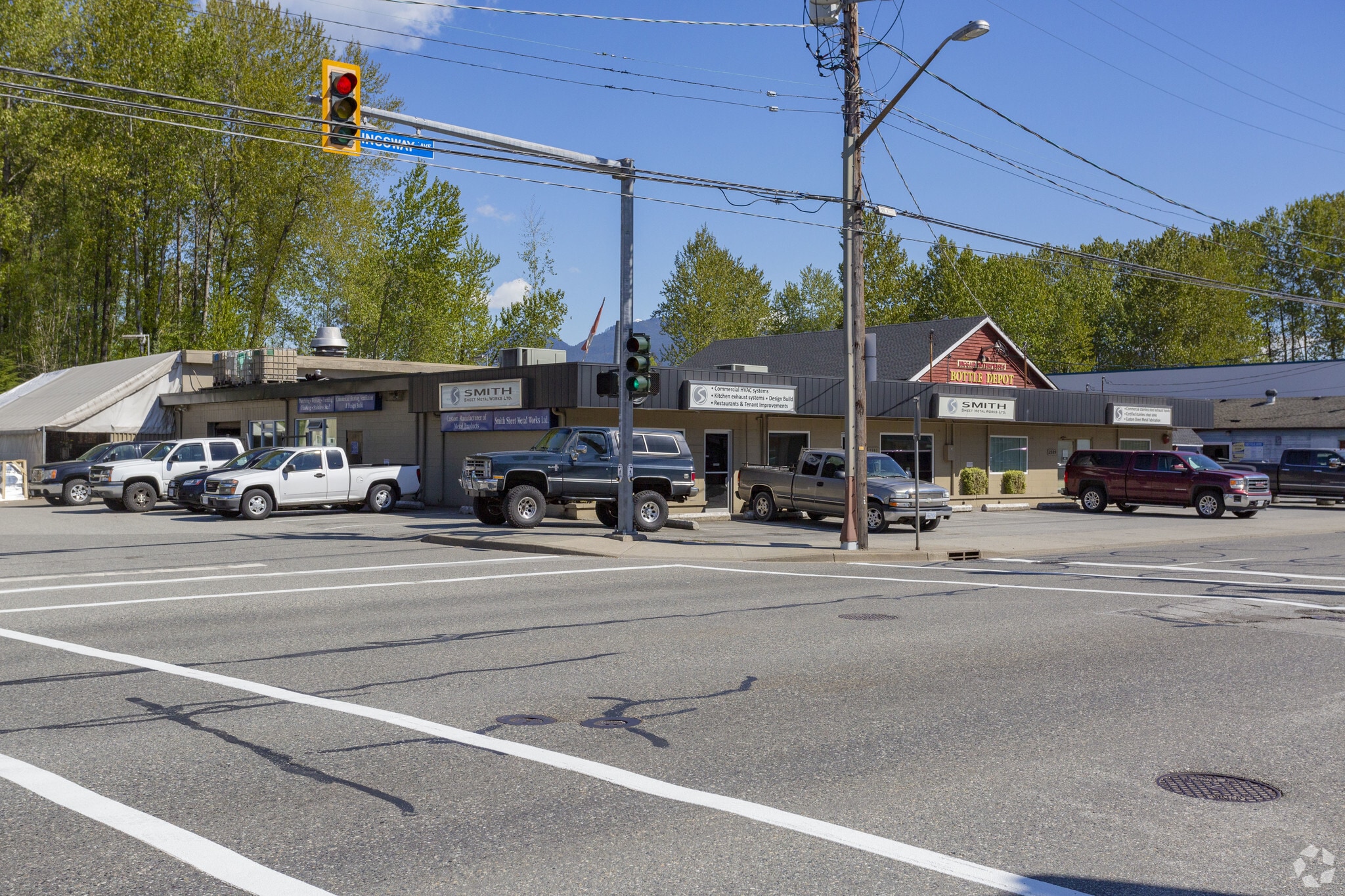 2589 Kingsway Av, Port Coquitlam, BC for lease Building Photo- Image 1 of 3