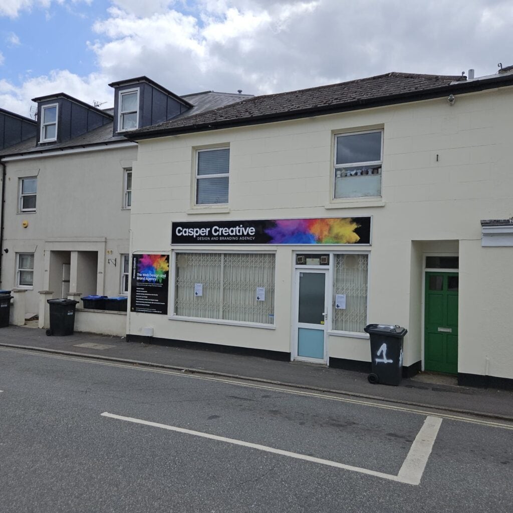 207 Lower Church Rd, Burgess Hill for lease Building Photo- Image 1 of 5