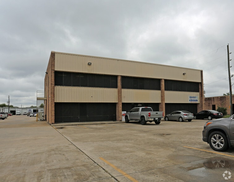 4405 Spring Cypress Rd, Spring, TX for sale - Building Photo - Image 1 of 1