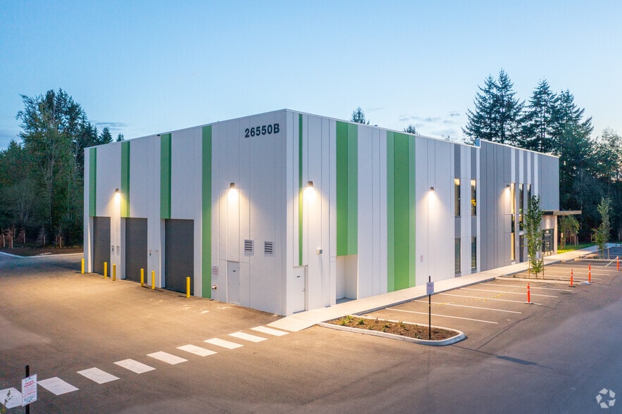 26550B Gloucester Way, Langley, BC for lease - Building Photo - Image 2 of 4