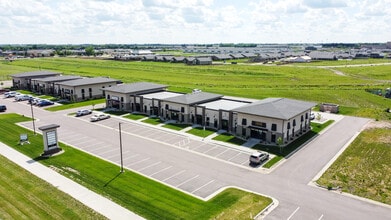 251 N Cliff Ave, Harrisburg, SD - AERIAL  map view