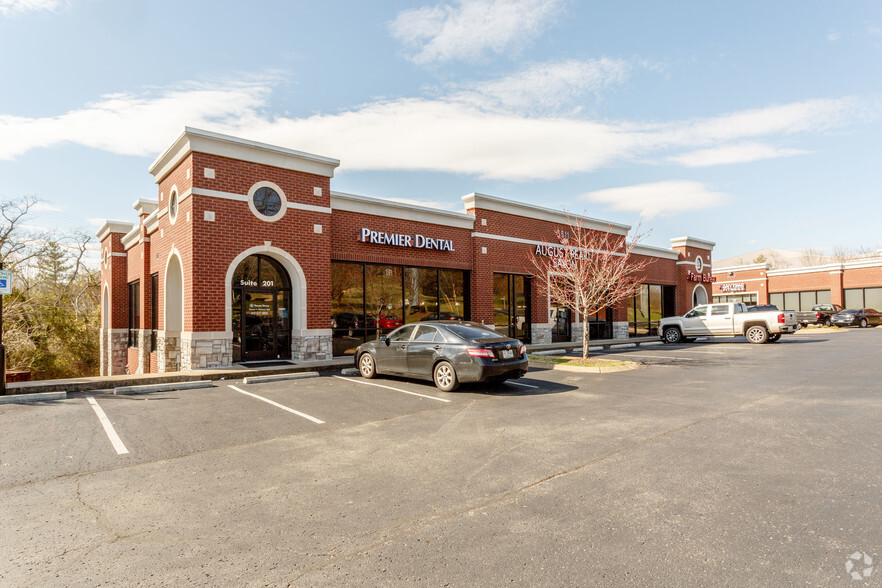 5513-5515 Edmondson Pike, Nashville, TN for lease - Primary Photo - Image 2 of 5