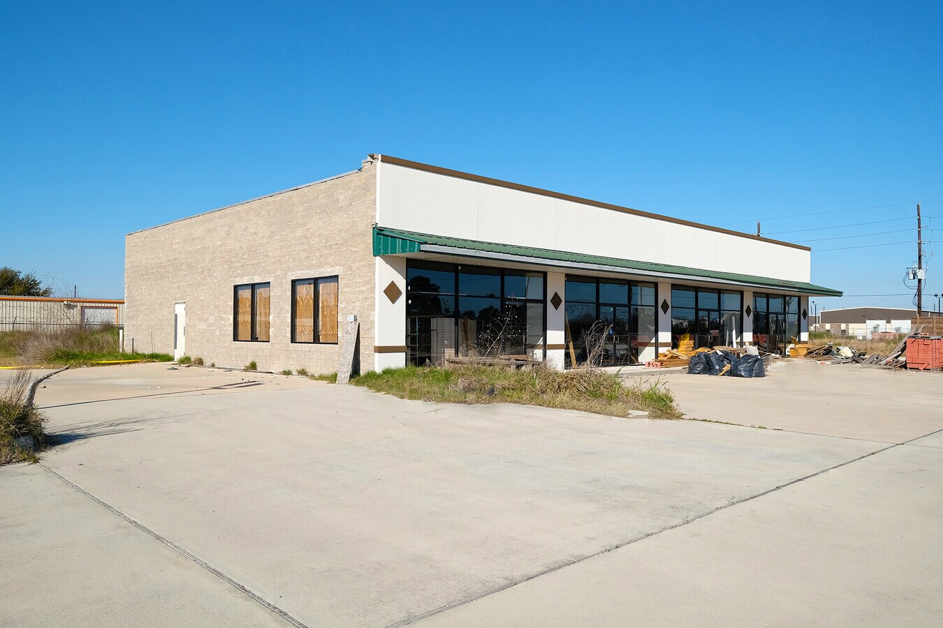 527 Rankin Rd, Houston, TX 77073