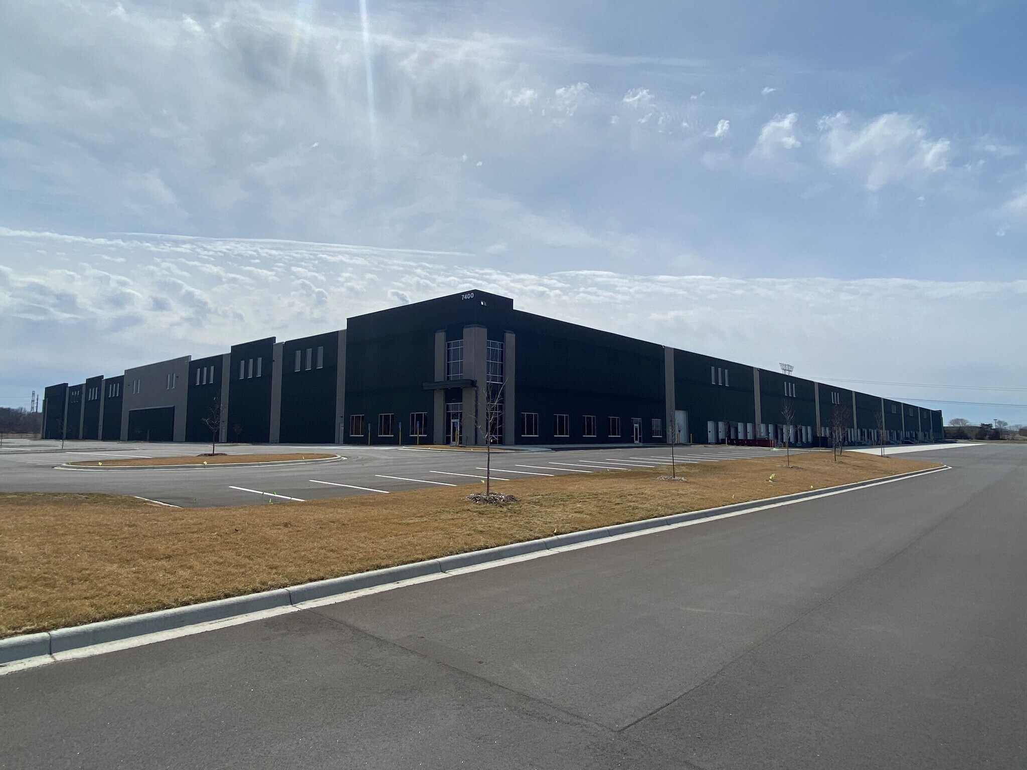 7400 Hentges Way, Shakopee, MN for sale Building Photo- Image 1 of 1