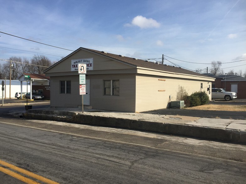 108 S Washington Ave, Walnut Grove, MO for sale - Building Photo - Image 1 of 1