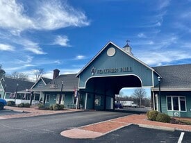 53345 Main Rd, Southold NY - Turn Key Restaurant