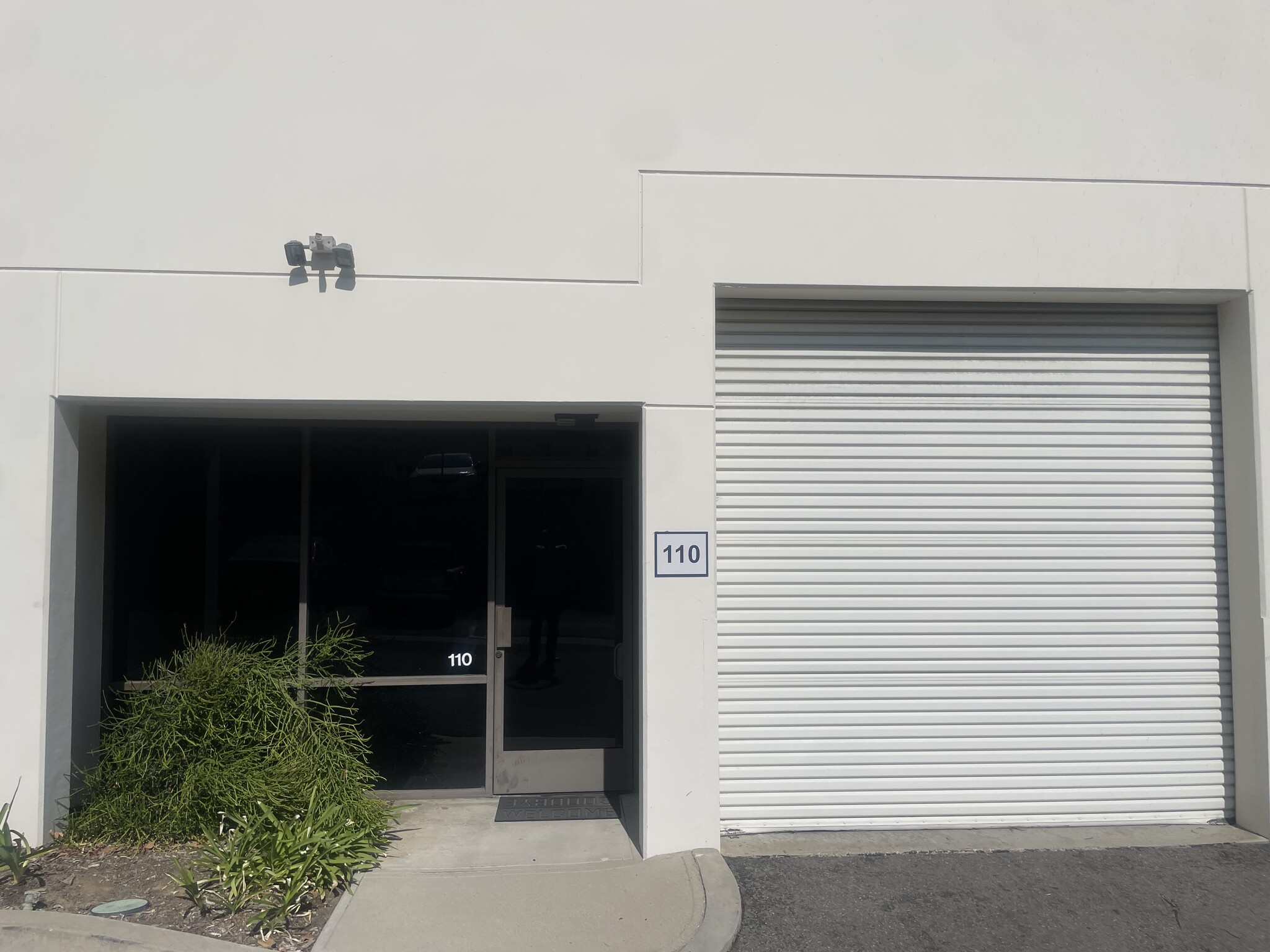 2698 Junipero Ave, Long Beach, CA for lease Building Photo- Image 1 of 4