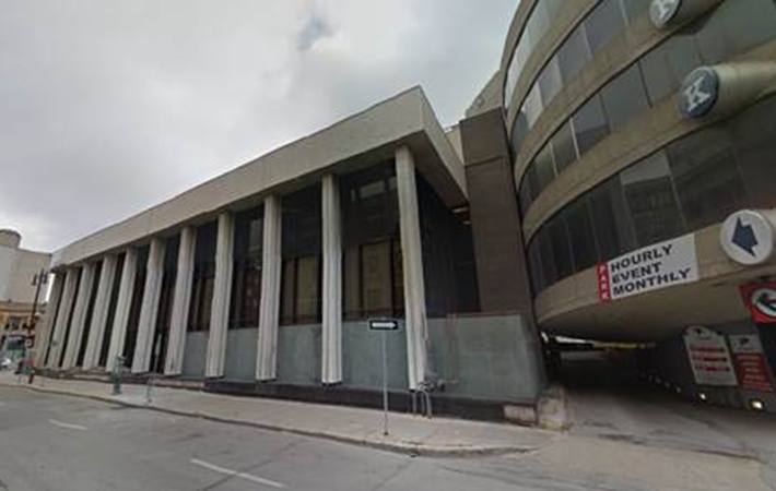 250 Portage Ave, Winnipeg, MB for sale - Building Photo - Image 3 of 14