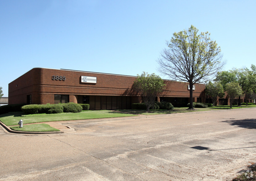 3885 Perkins Rd, Memphis, TN for lease - Building Photo - Image 3 of 3