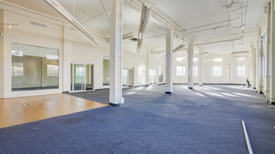 665 Chestnut St, San Francisco, CA for lease Interior Photo- Image 2 of 14