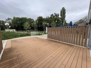 Office in Dardilly for lease Building Photo- Image 1 of 5