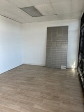 9409-9425 Telegraph Rd, Pico Rivera, CA for lease Interior Photo- Image 2 of 5