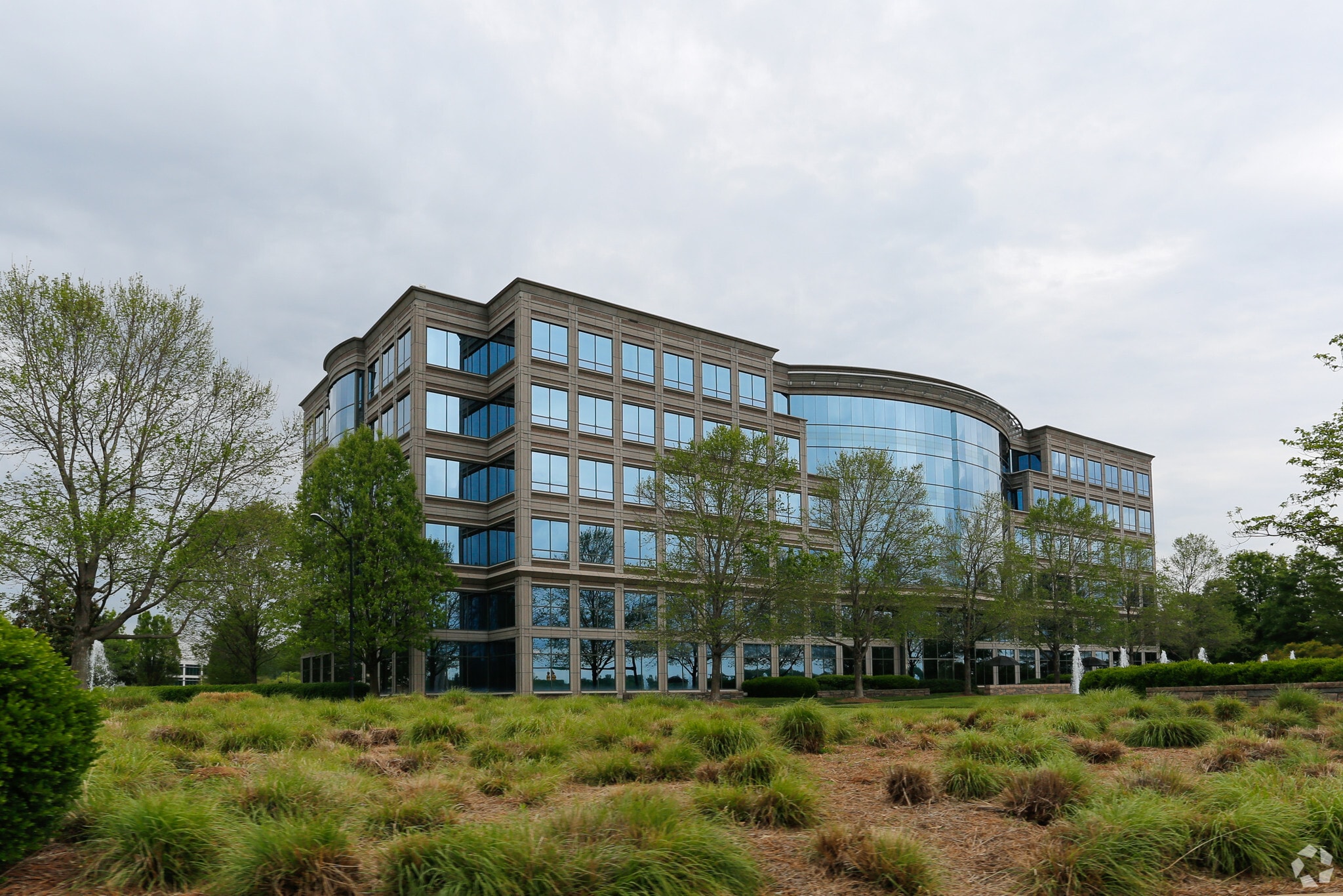 2320 Cascade Pointe Blvd, Charlotte, NC 28208 LakePointe Corporate