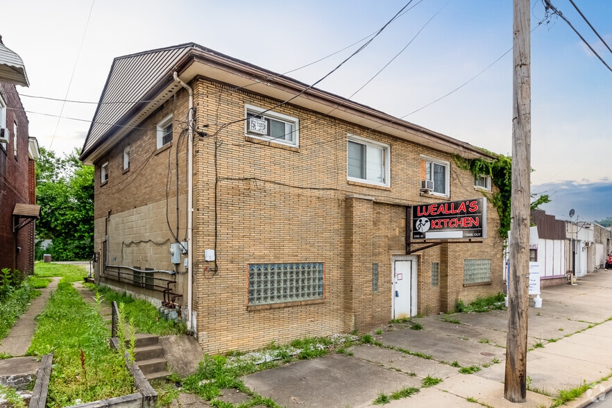 911 Duquesne Blvd, Duquesne, PA for sale - Primary Photo - Image 1 of 1