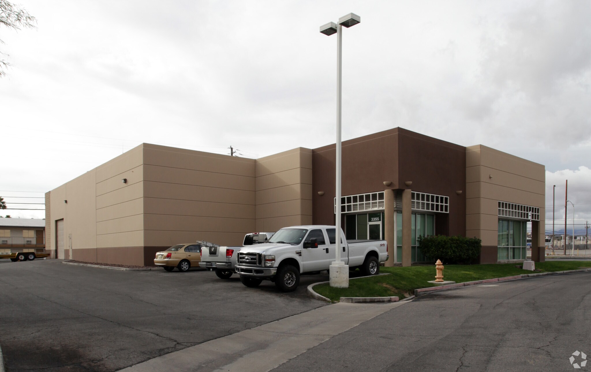 4790 Polaris Ave, Las Vegas, NV for lease Primary Photo- Image 1 of 7