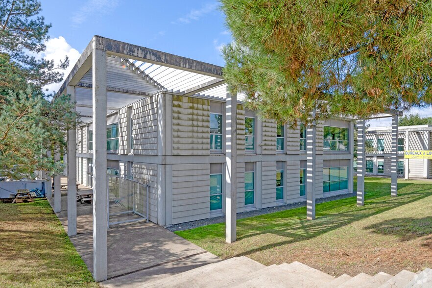 7 Boulevard Nicéphore Niepce, Nantes for lease - Building Photo - Image 3 of 10