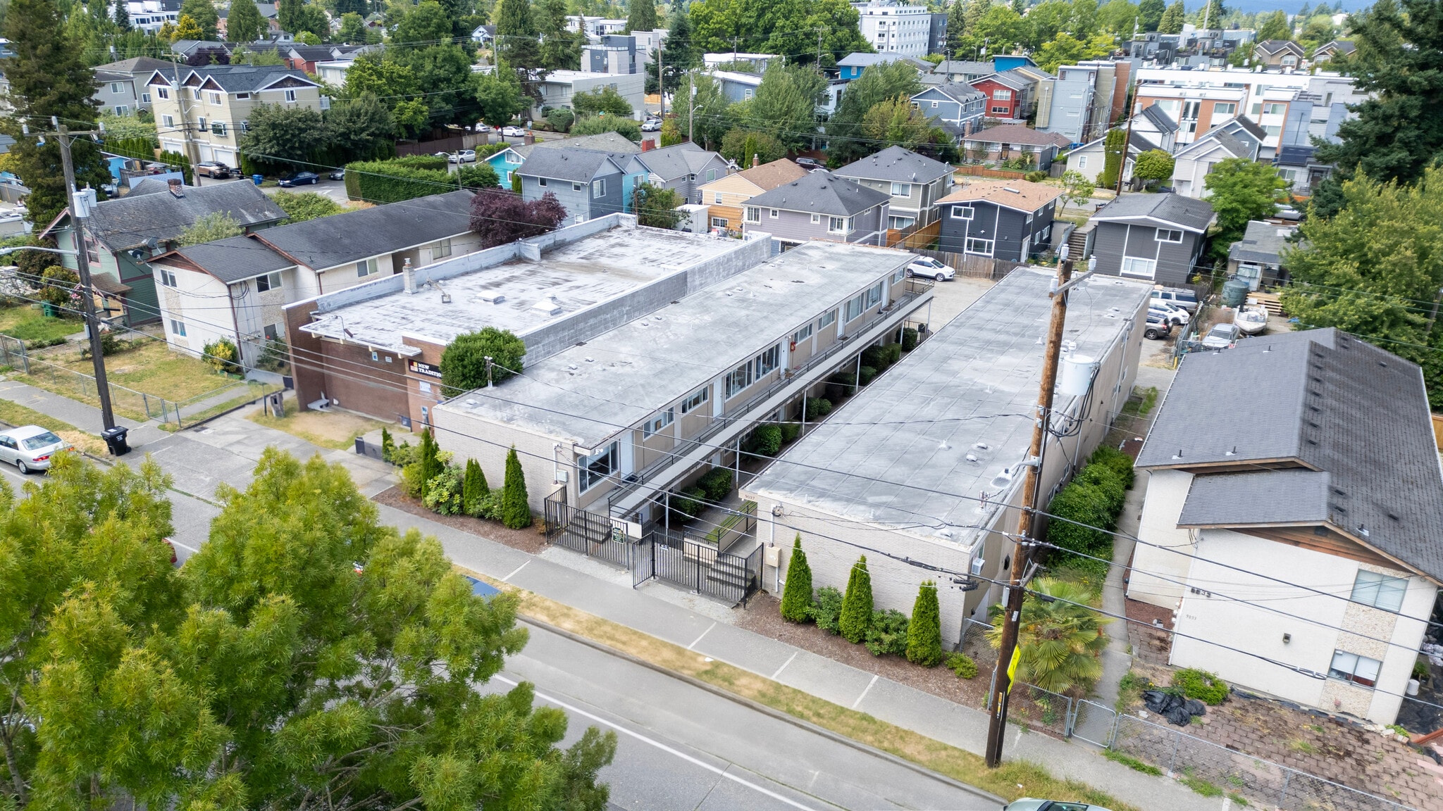 9037 16th Ave SW, Seattle, WA for sale Primary Photo- Image 1 of 22