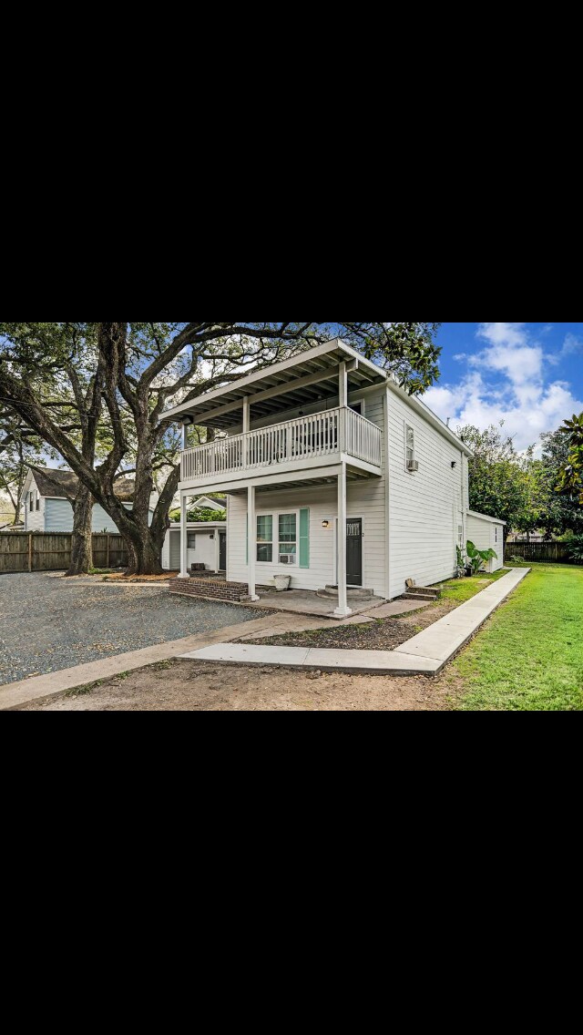 511 W Cleveland St, Alvin, TX for sale Primary Photo- Image 1 of 1