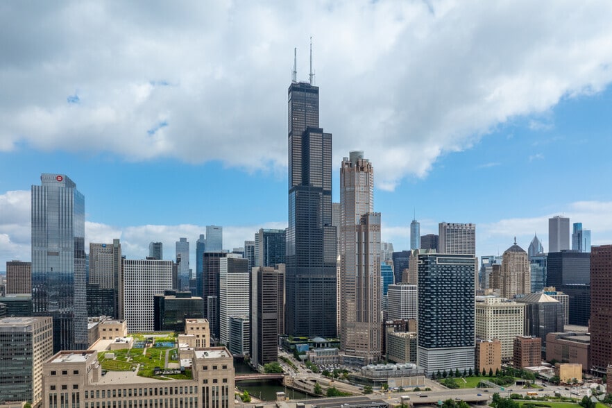 233 S Wacker Dr, Chicago, IL for lease - Primary Photo - Image 1 of 24