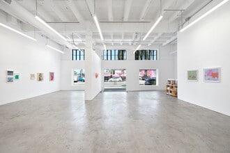 712-718 N La Brea Ave, Los Angeles, CA for lease Interior Photo- Image 1 of 6